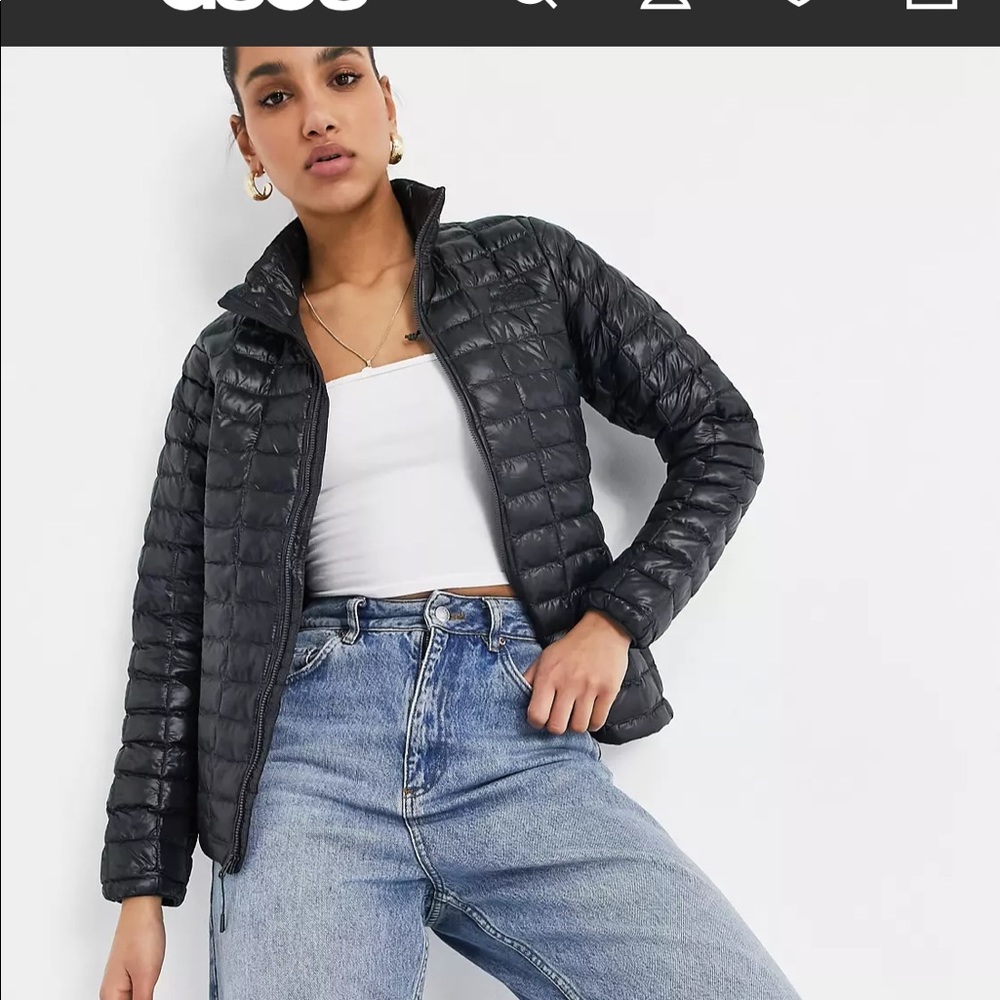 North face jacket, please read description- OPEN TO OFFERS♥️